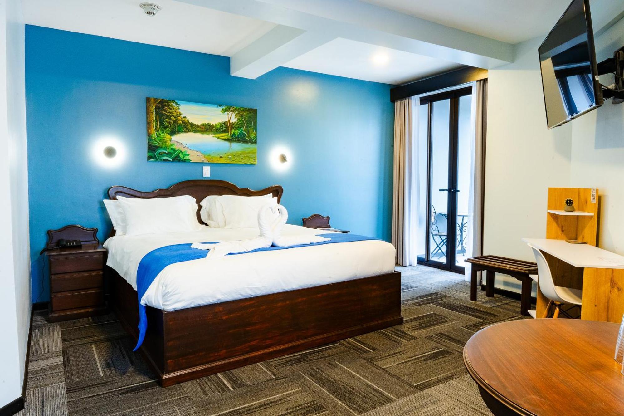 Hotel Luckys San Isidro De El General Екстер'єр фото