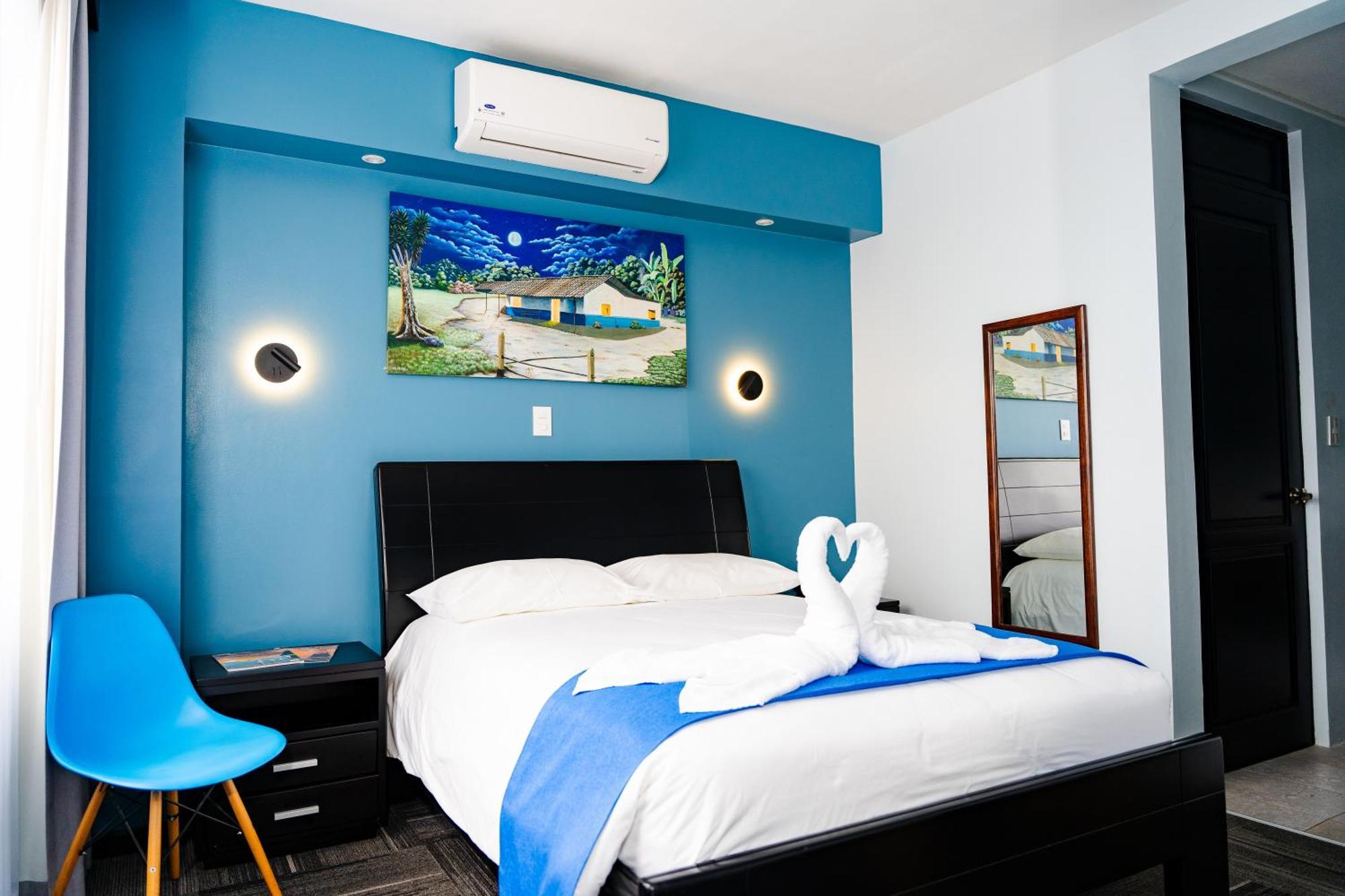Hotel Luckys San Isidro De El General Екстер'єр фото